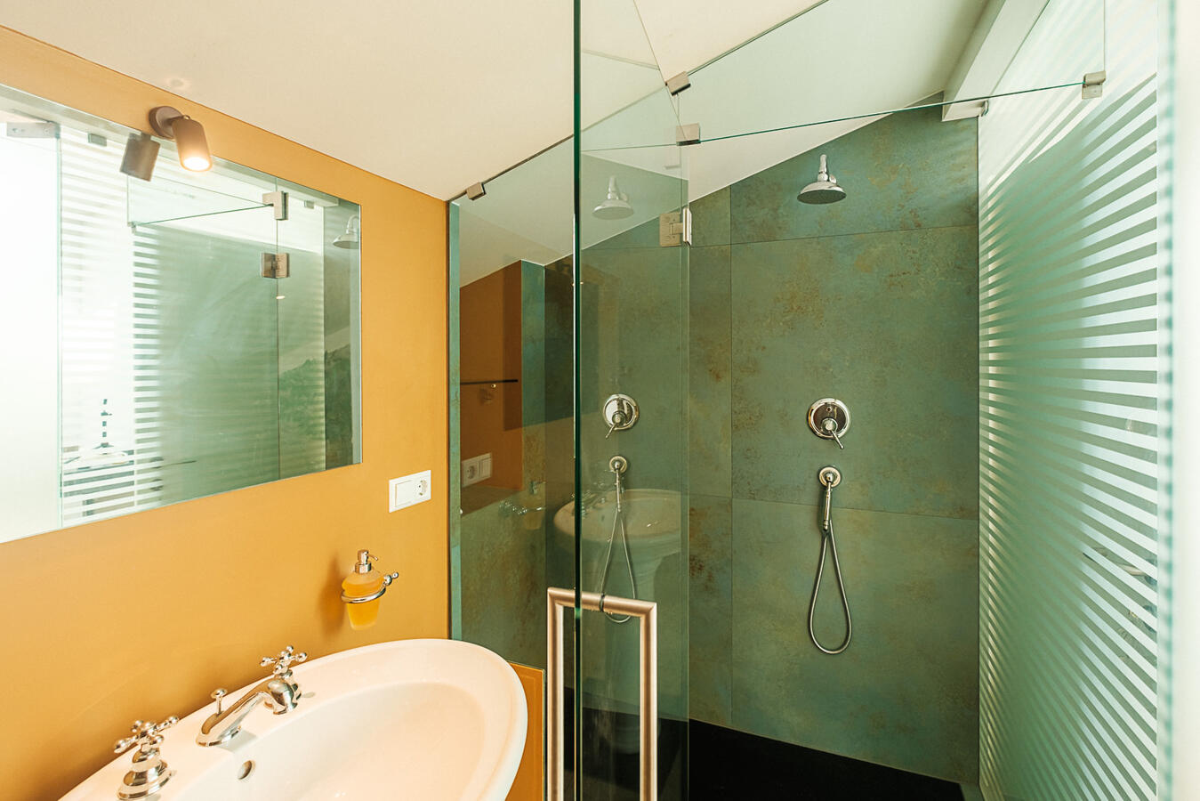 Zimmer 7 Weisses Rössl Lichtenberg